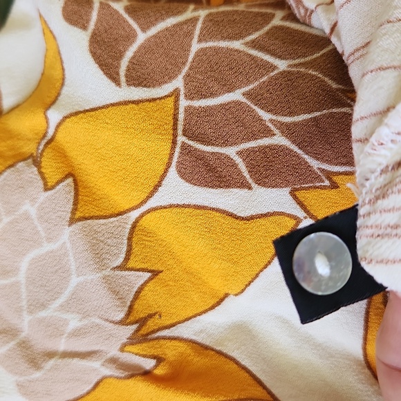 Fighting Eel Ava Sky Top Oceana Cream Palawan Sunflower Blouse Off-Shoulder XS - Picture 13 of 14